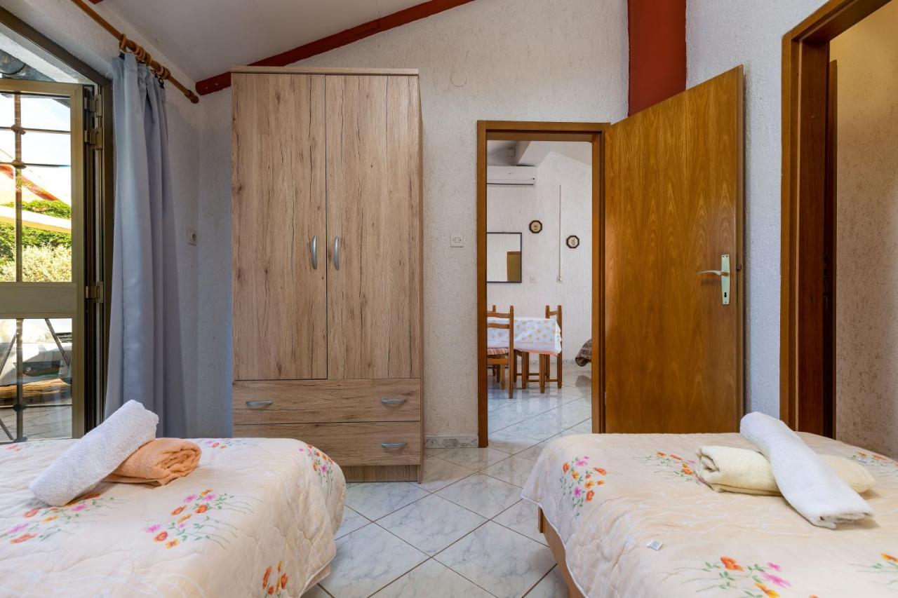 Apartments And Room Pergola Rovinj Kültér fotó